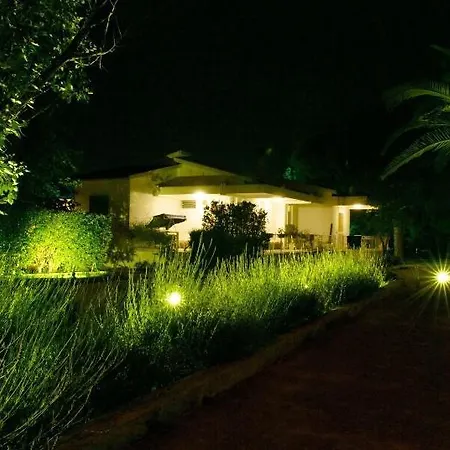 Bed & Breakfast Savarino 3*